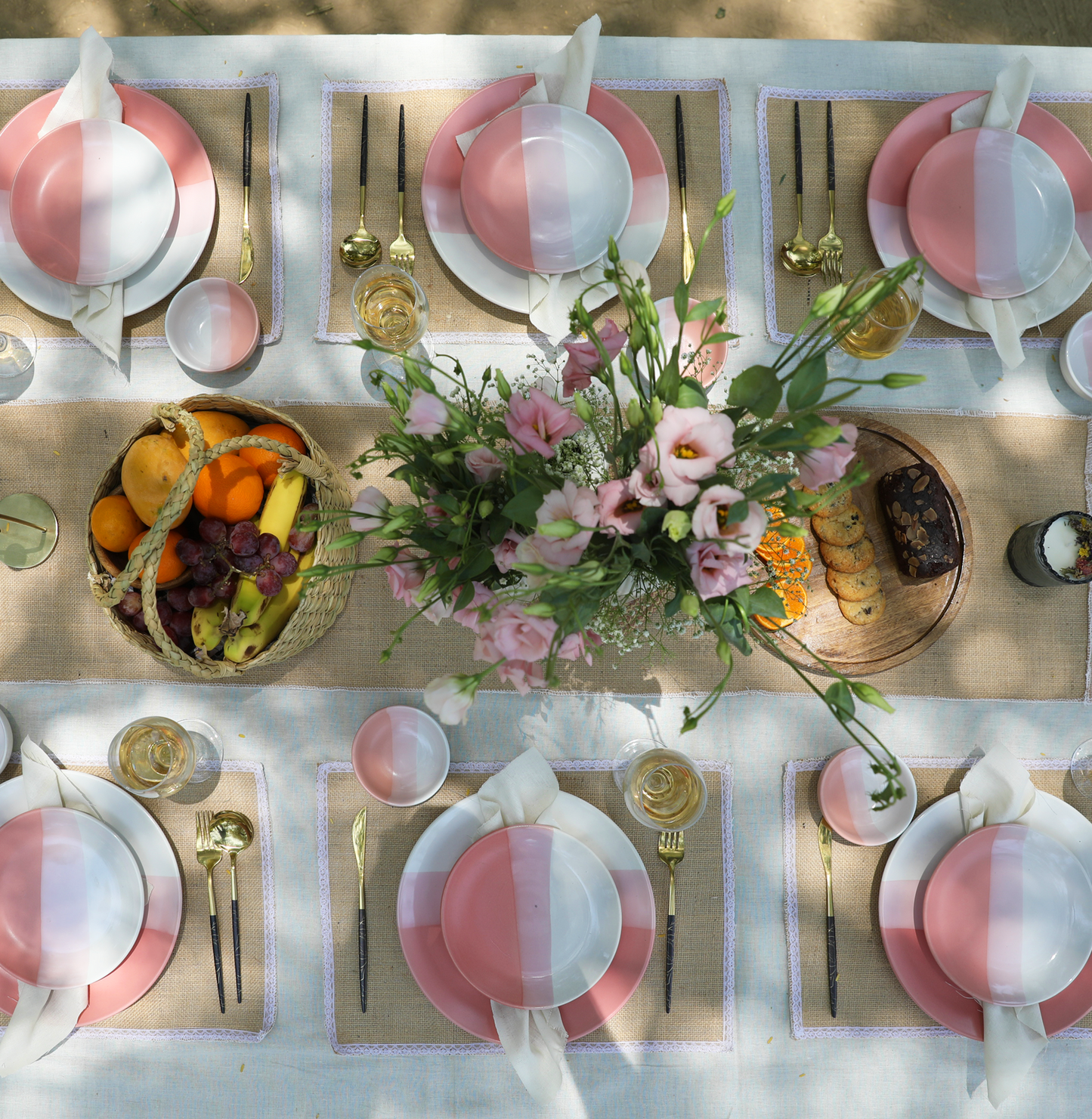 Shades of Pink Dinner Set