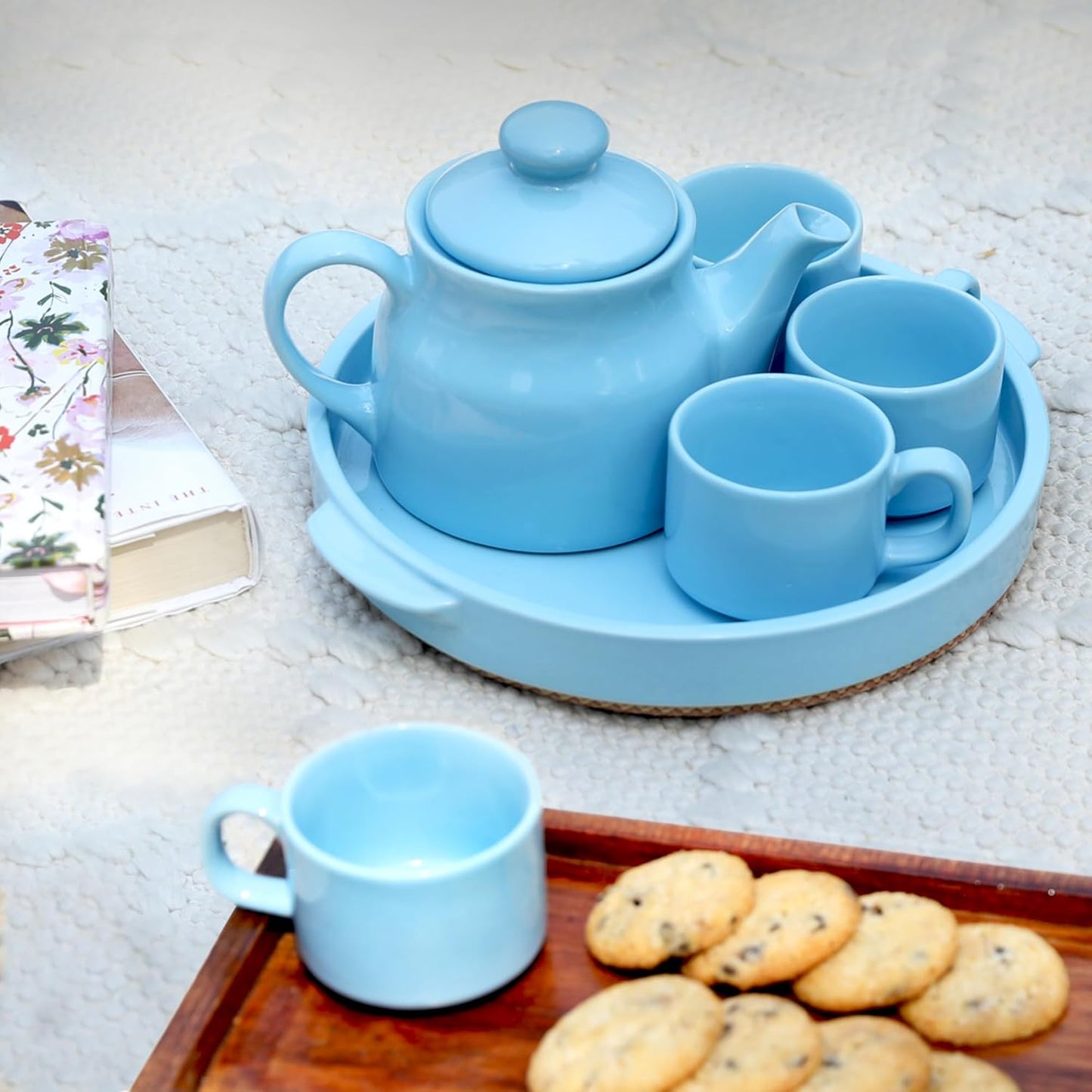 tea set with kettle