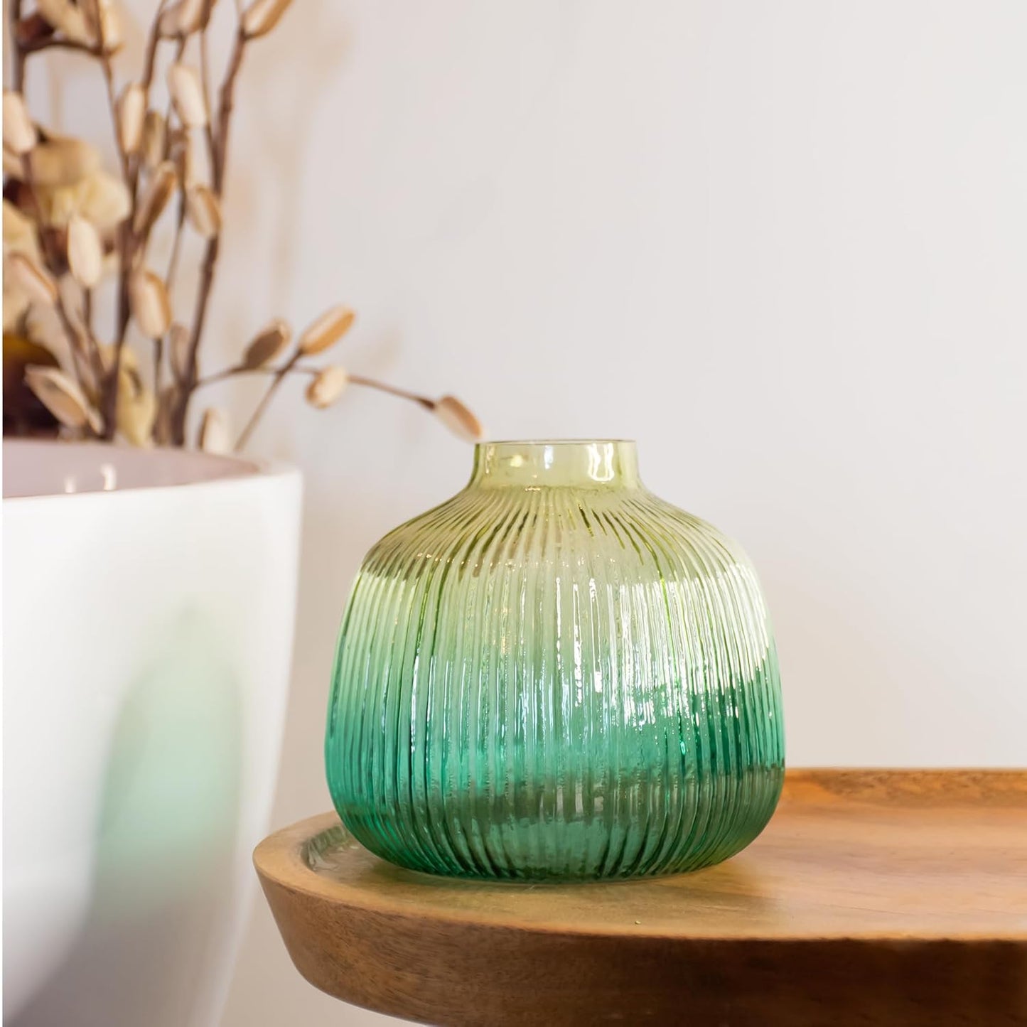 Glass flower vase