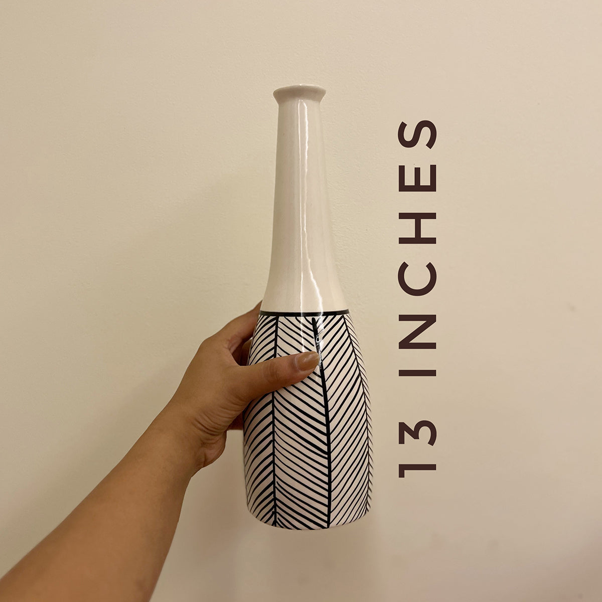 Artistic Bottle Vase - Set of 2