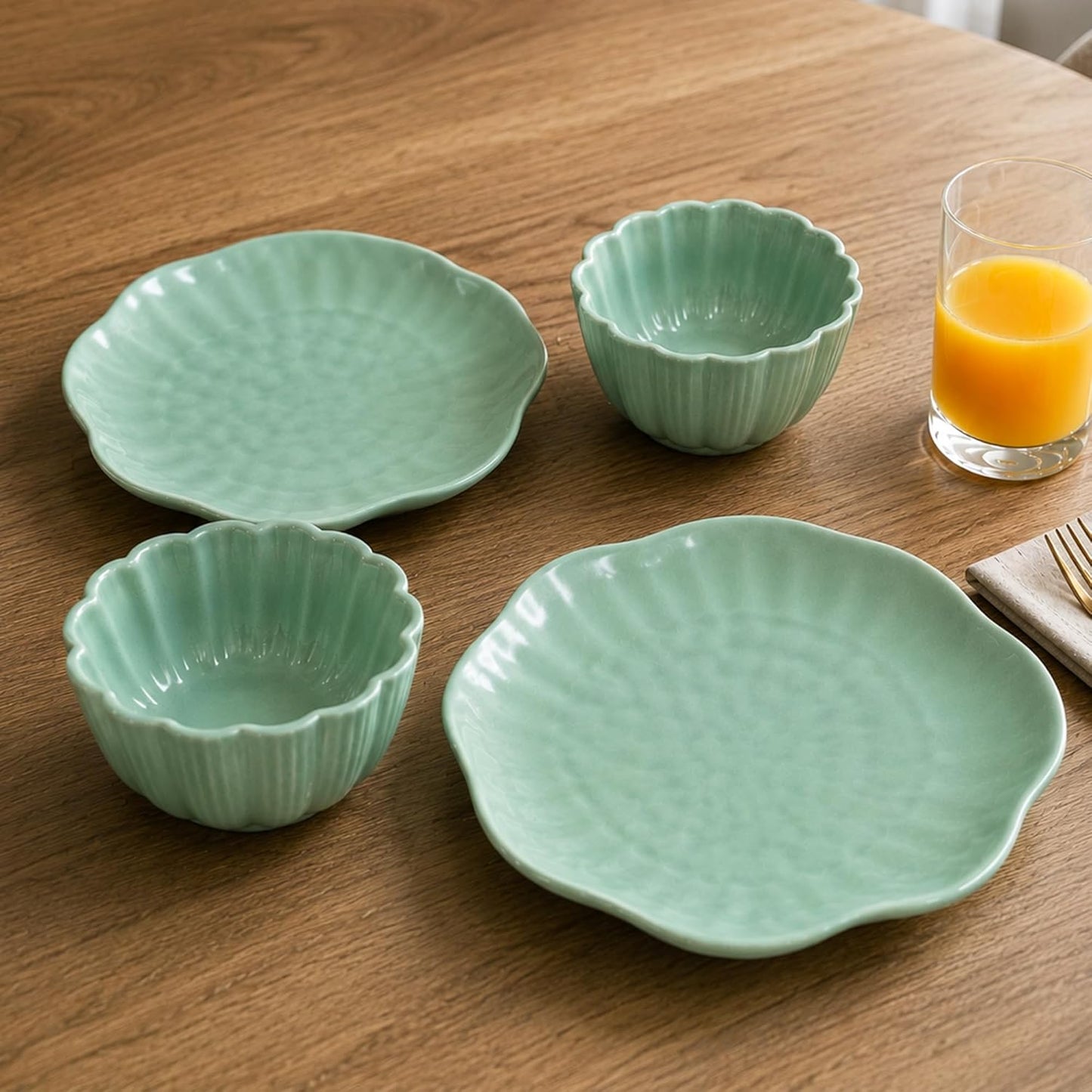 Premium Ceramic Plates and Bowls Set (Sage Green Matte Finish) Set of 4 Plates + 4 Bowls